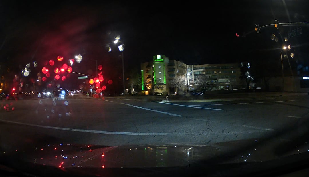 Why I Never Make Right Turns From the Left Lane