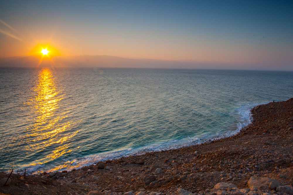 three days alone in a stunning coast mountains valley