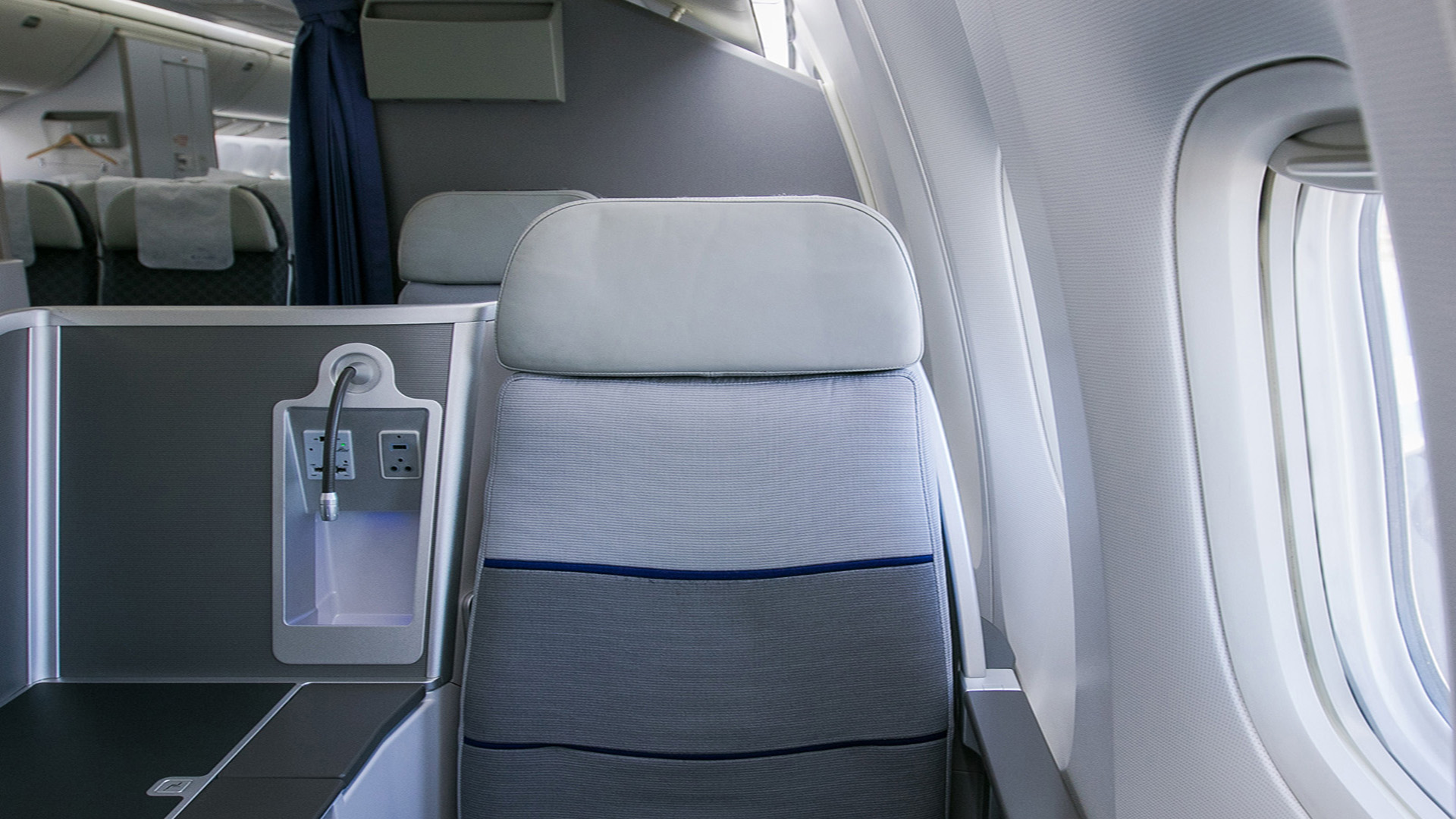 is paying $4.5k for business class really worth it?