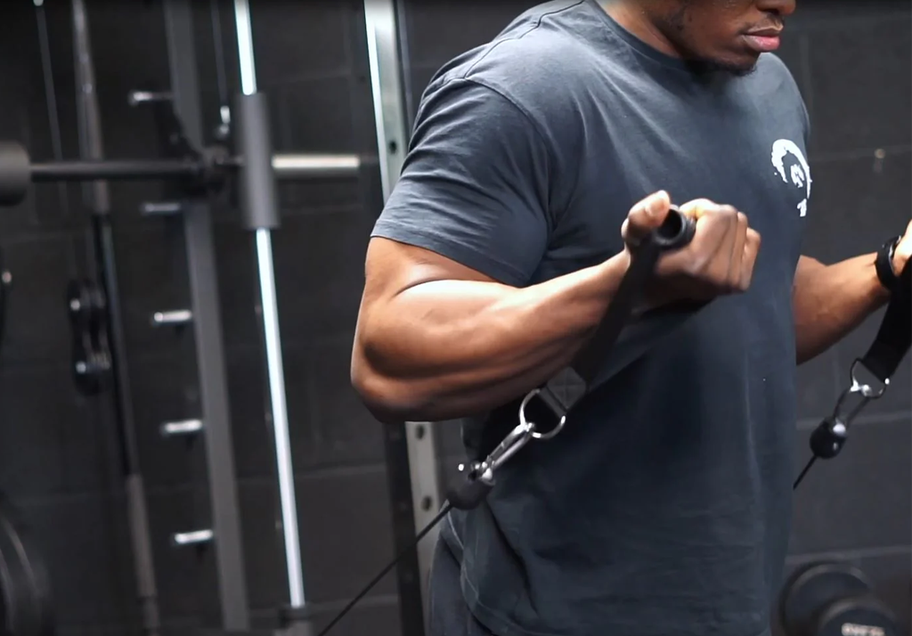 Cable Curls: The Bicep Game-Changer