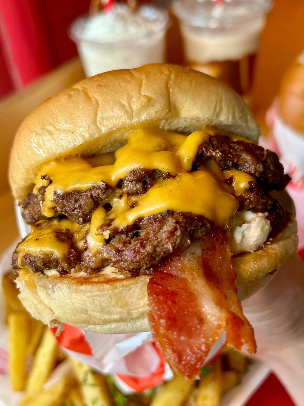 Midnight Snack for Calorie Lovers!🍔🧀