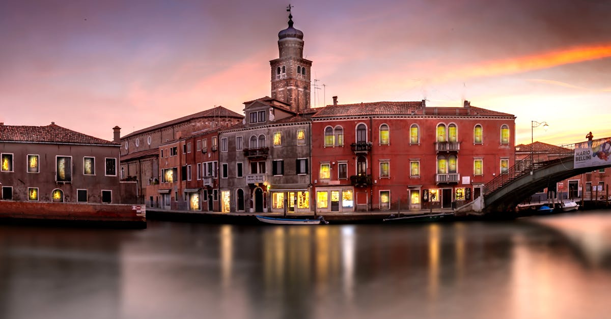 venice at dusk: beauty or just tourist chaos?