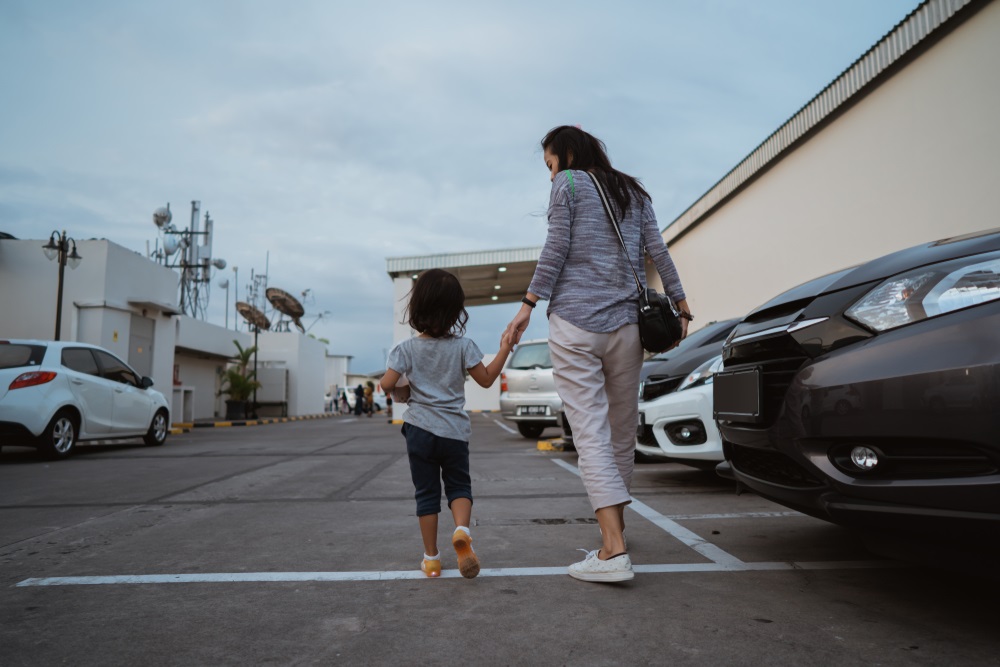 Struggling to Keep My Child Safe in Busy Parking Lots