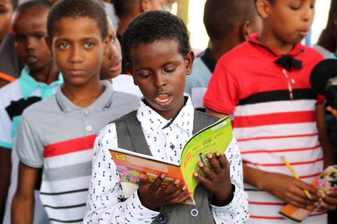 Celebrating Everyday Heroes: Rewarding Acts of Courage in Our Kids