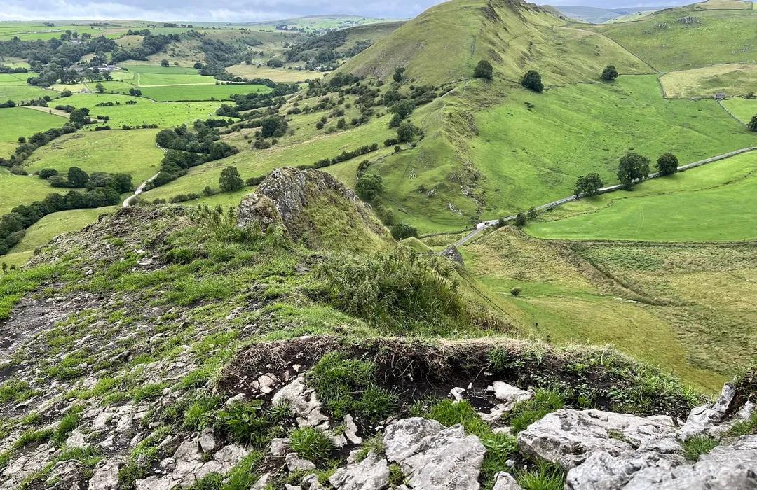 hiking chrome hill: is the dragon’s back worth the hype?