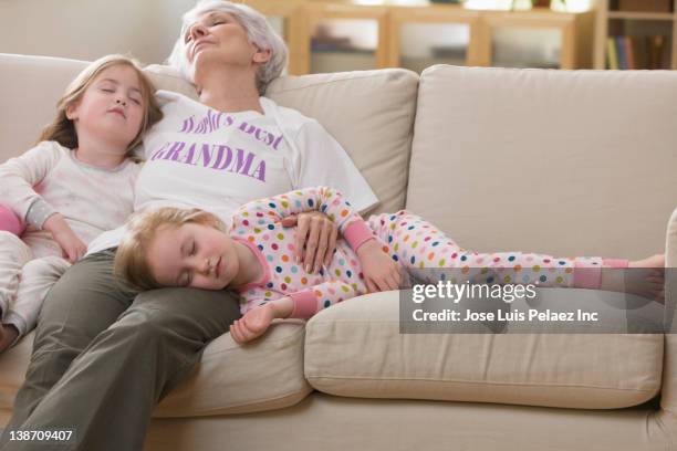 When Grandma Realizes Parenting Isn’t as Easy as It Looks