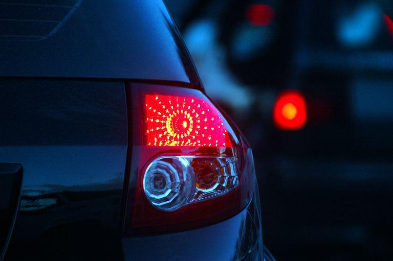 The Turn Signal Mystery: Why Do So Many Forget?
