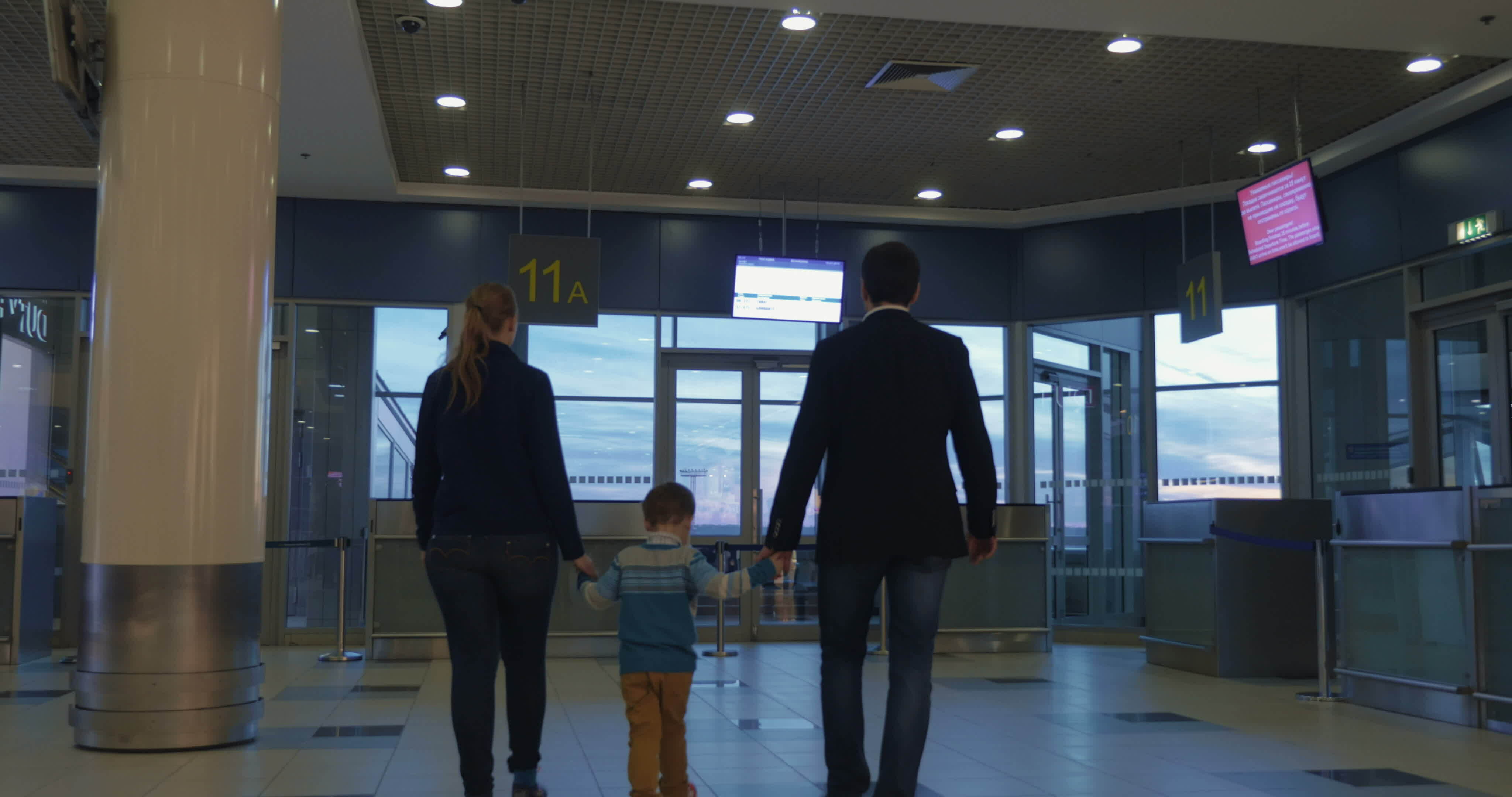 flying 10 hours with twins: which seats actually help?