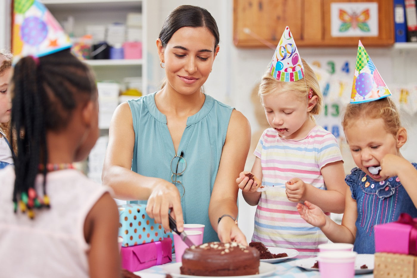 Is It Awkward for Parents to Stay at Kids’ Birthday Parties?