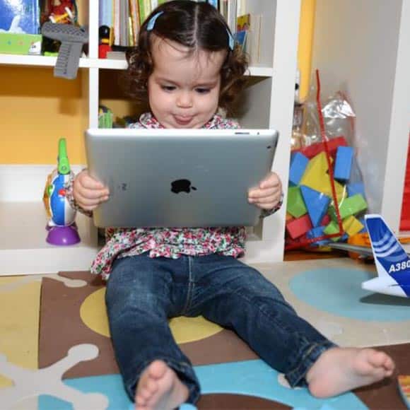 When Screens Become a Babysitter: My Thoughts on All-Day iPad Use