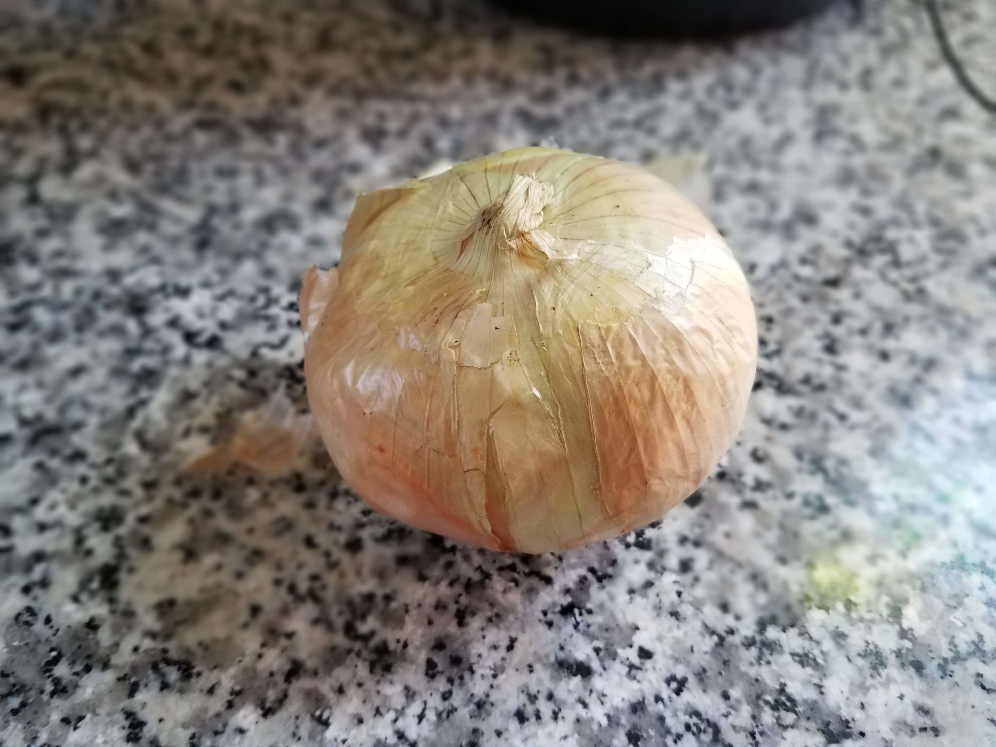 Stuffy Nose? Try This Weird Onion Hack! 🧅✨