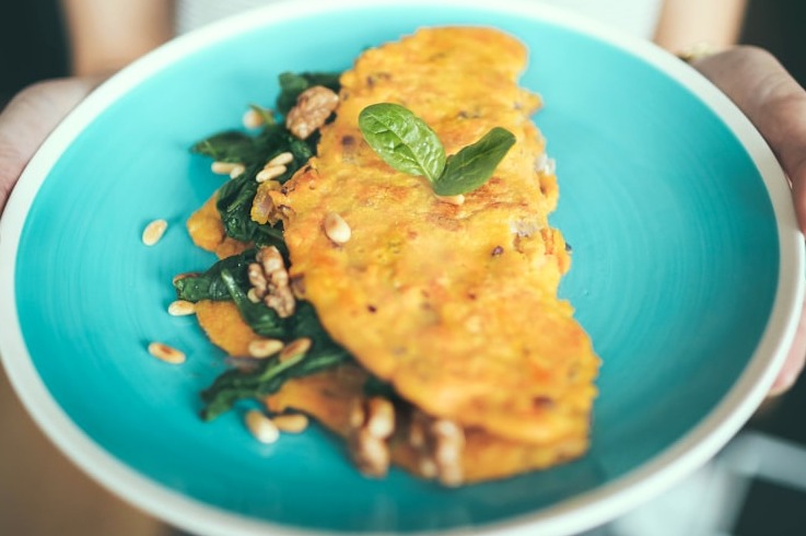 Eggs, Veggies, and Cheese: My Secret to Eating Cheap All Week! 🥚🍳