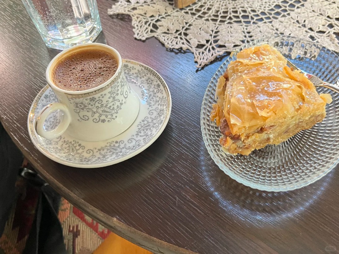 I just can't get used to Middle Eastern desserts