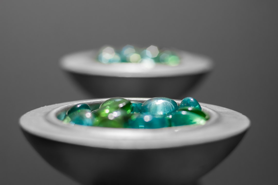 💎The 6 Most Popular Crystals & What They’re Really For