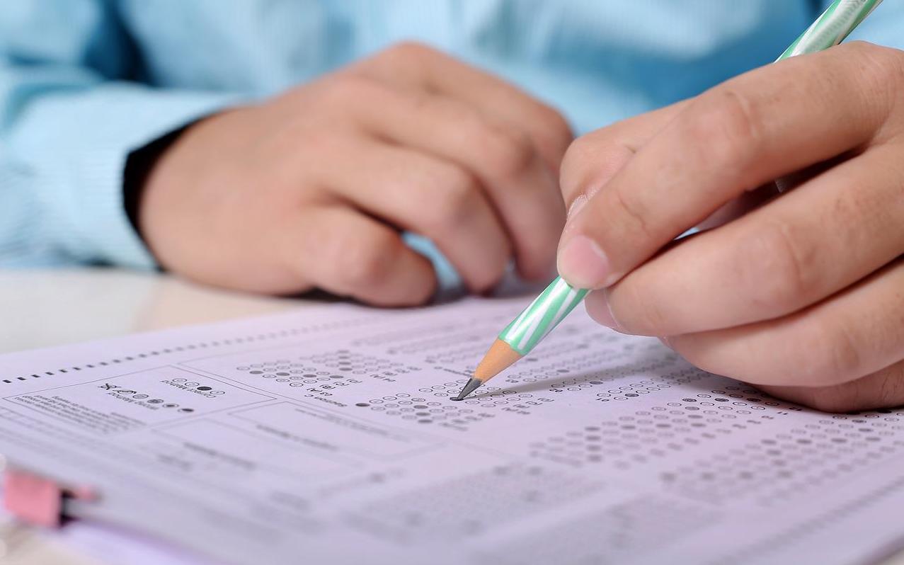 Mastering Multiple Choice: Secrets to Outsmart the Test