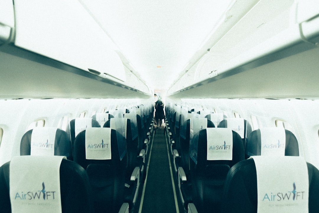 are airlines splitting up travelers on purpose?