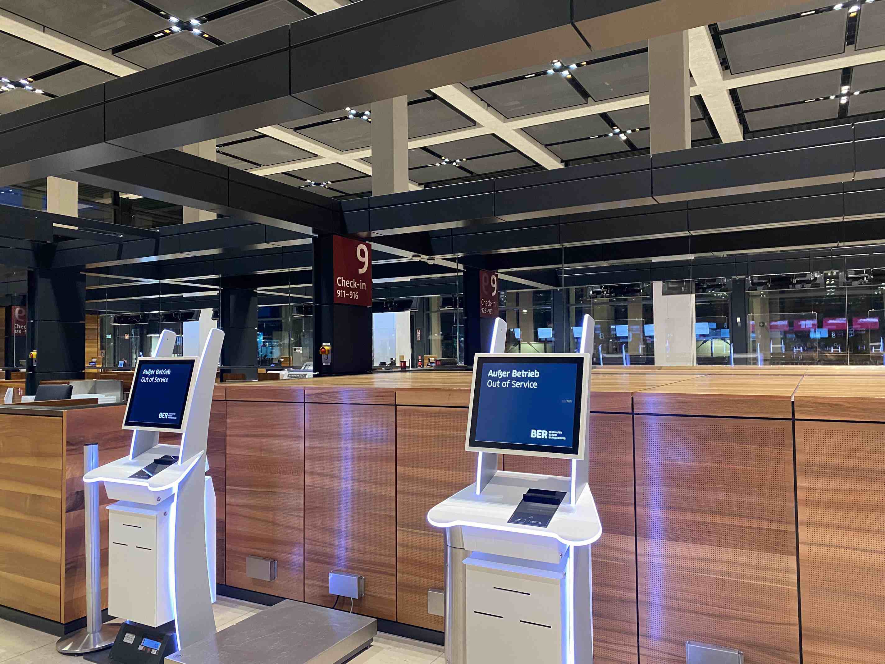 airline delayed my flight but closed check-in early?