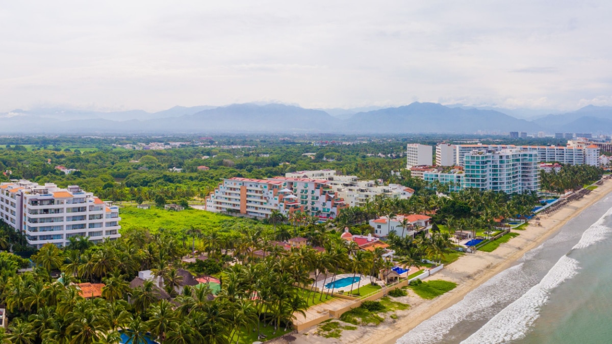 how do you politely escape a timeshare pitch?