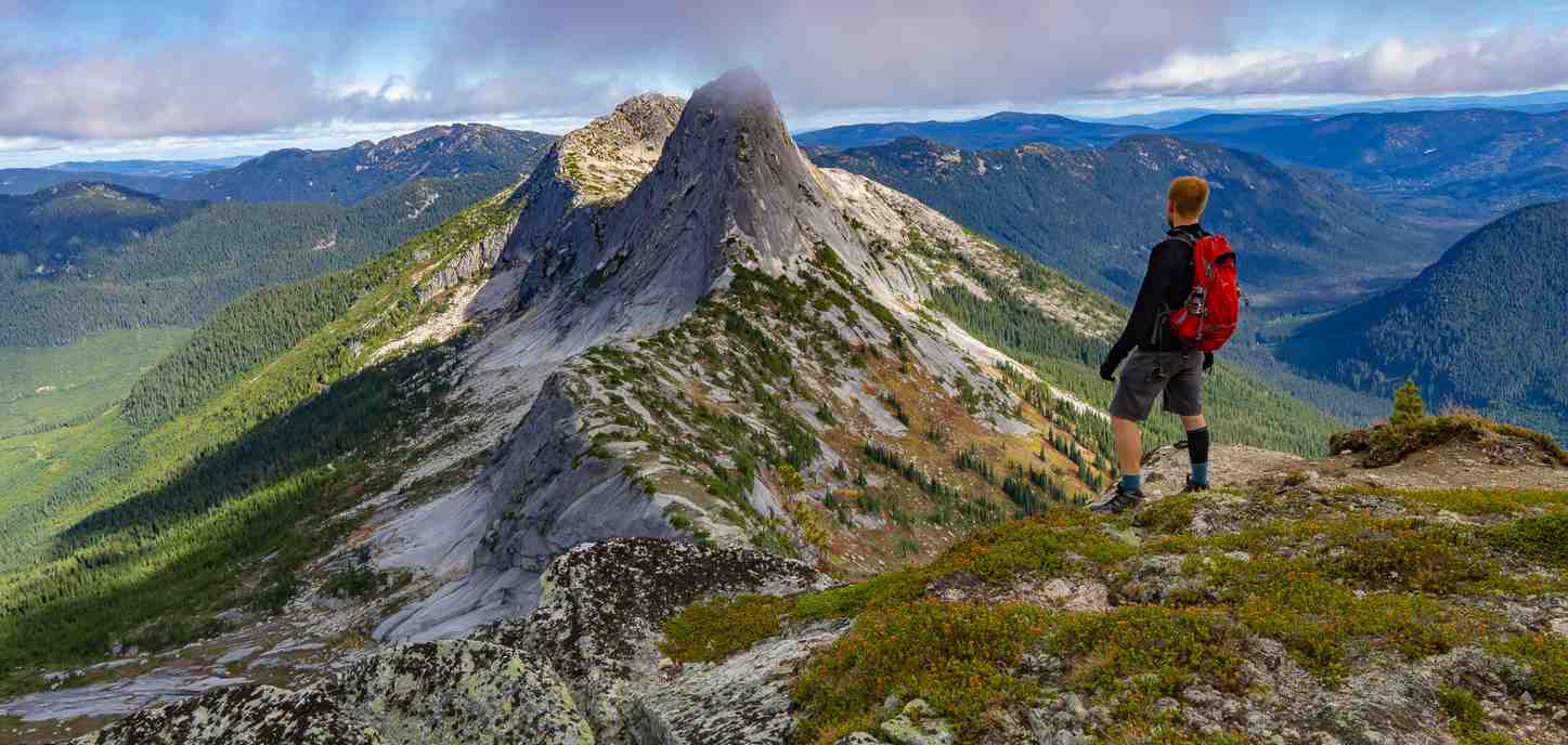 is solo hiking really worth all the hassle?