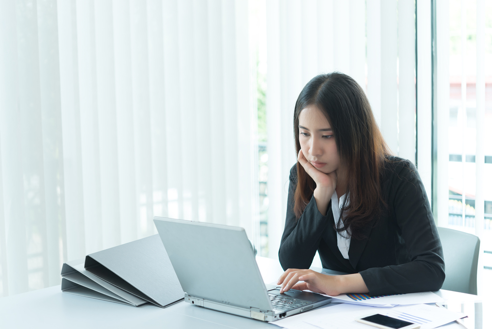 Accidental Pay Raise: Honesty or Silence? 🤔