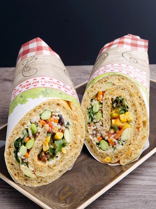 Fresh Veggie Hummus Wraps That Hit Different 🥙