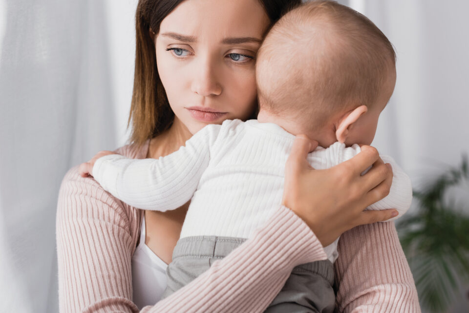 When Your Partner Won’t See the Signs: Navigating Baby’s Weight Concerns Together