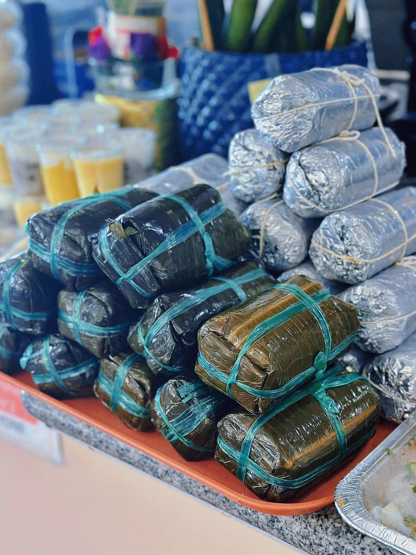 Thanh Huong - A Colorful Budget-Friendly Vietnamese Spot