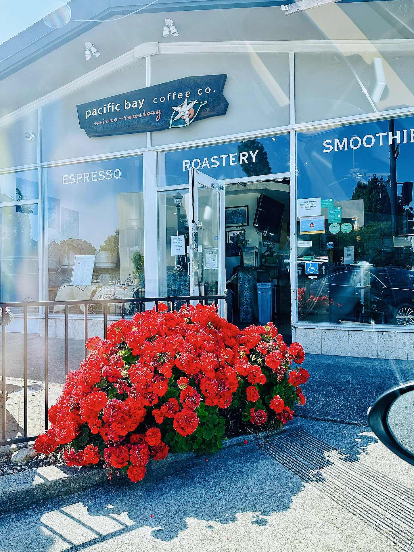 Pacific Bay Coffee in Walnut Creek, the Shanghai-style cafe