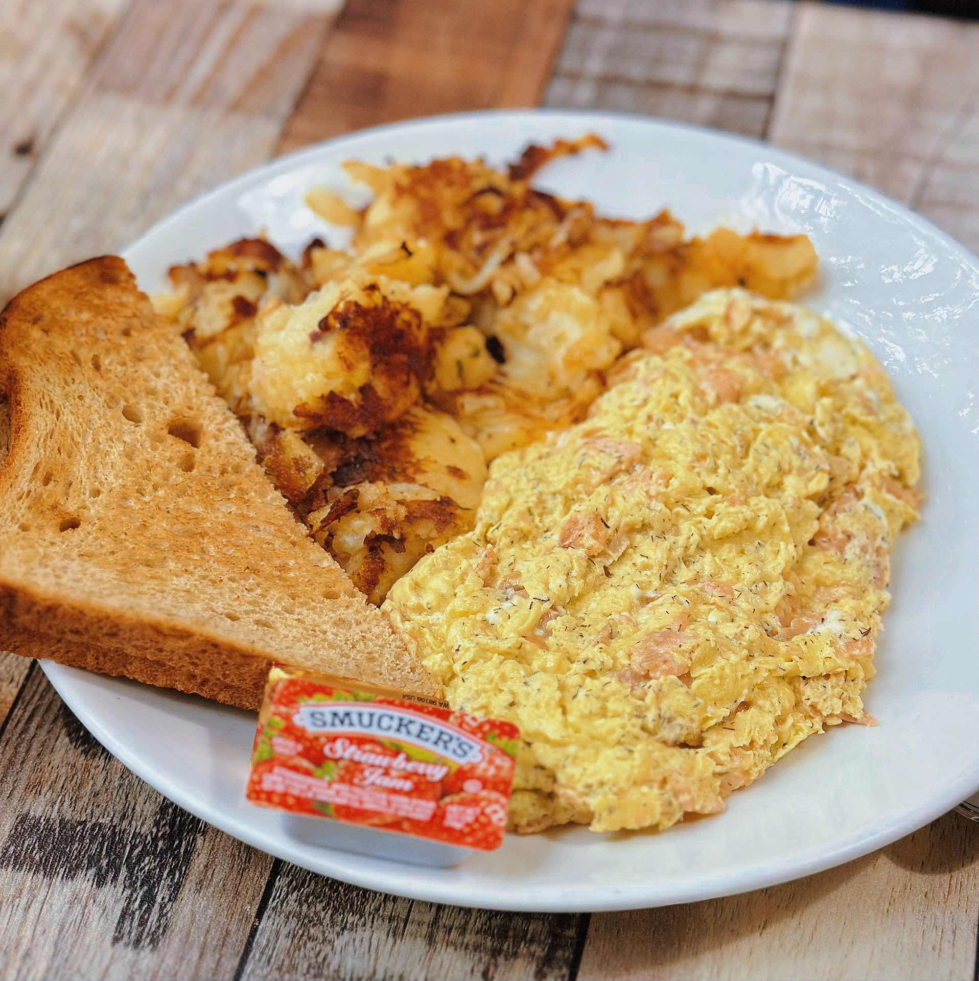 Doyle Street Cafe - The East Bay's Viral Brunch Spot 🌞