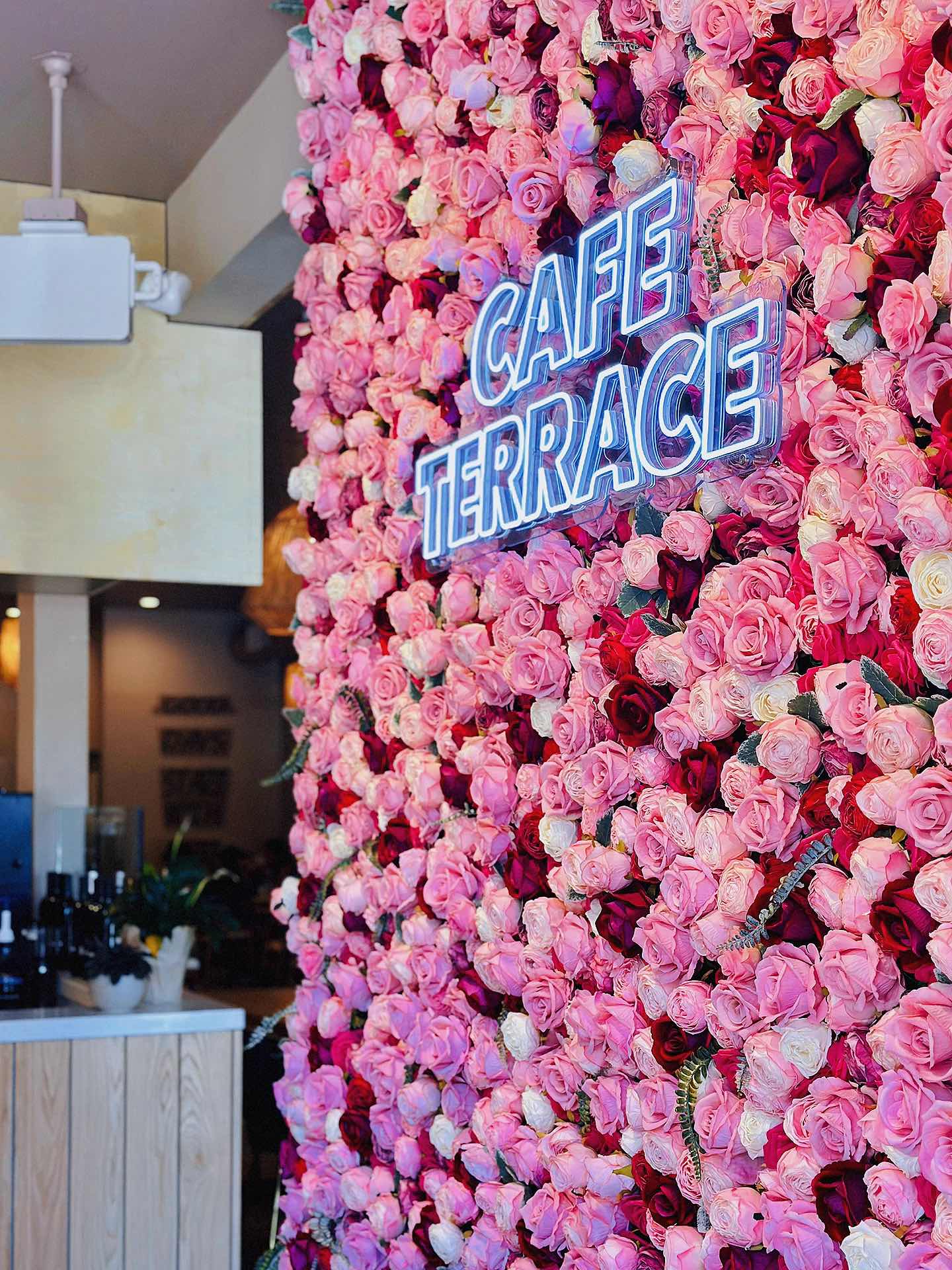 Cafe Terrace • A Mountain View Cafe with a Rustic Korean-style Brunch