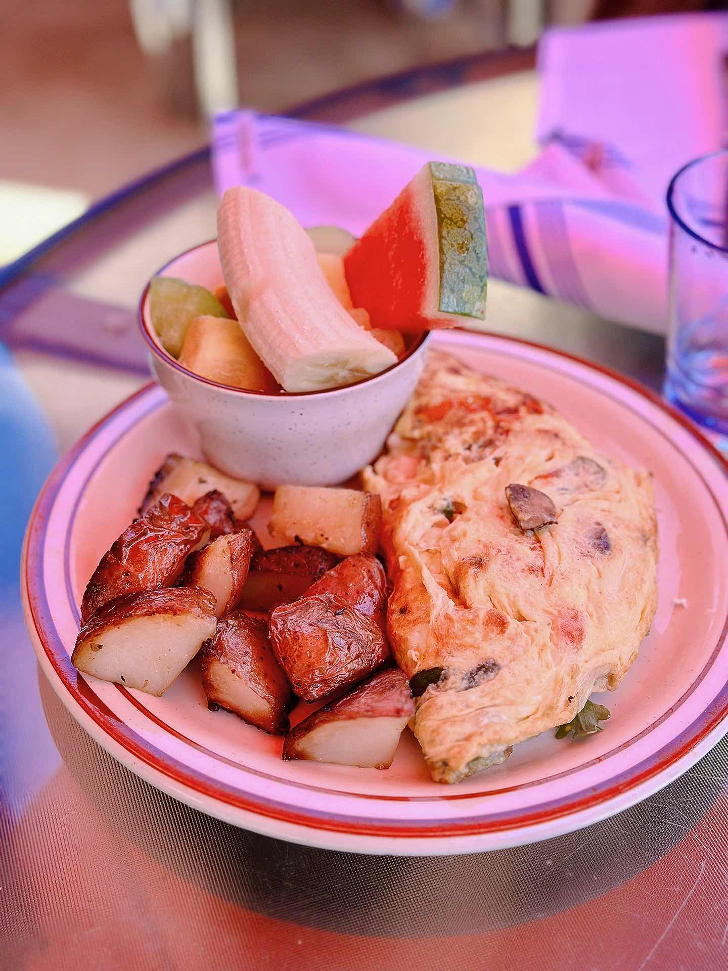 Town Bakery & Cafe for some Small-Town Brunch
