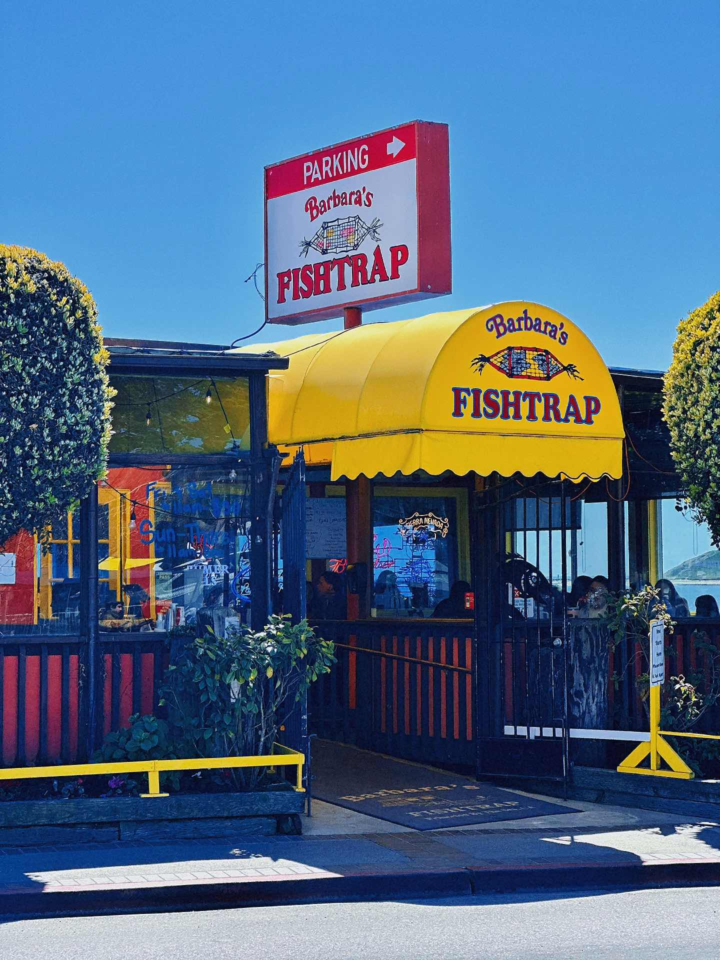 Barbara's Fishtrap - Deep Fried Jumbo Shrimp FTW 🙌