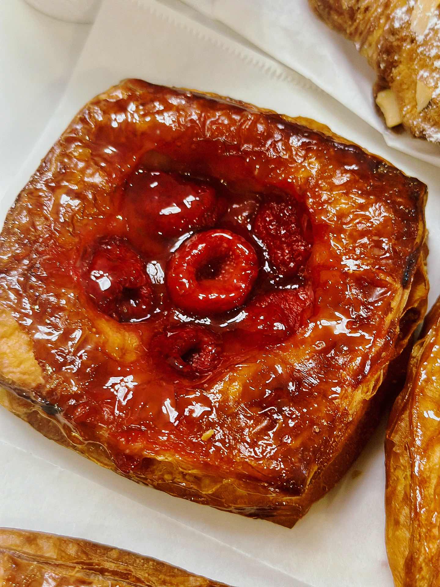 La Châtaigne - A Hidden Gem of French Pastries in the Hills