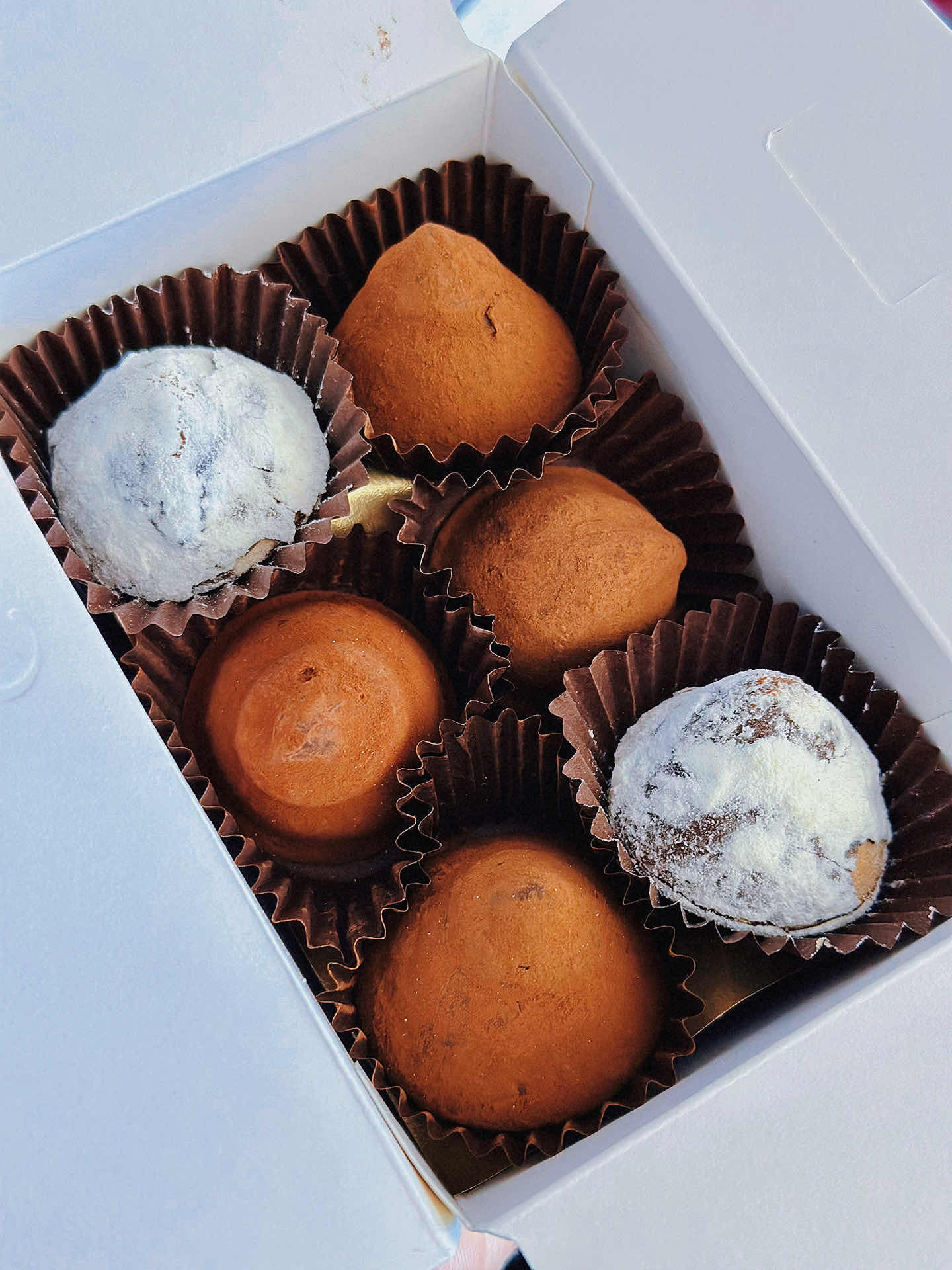 Belgian Handmade Chocolates that you don’t wanna miss in Walnut Creek🍫
