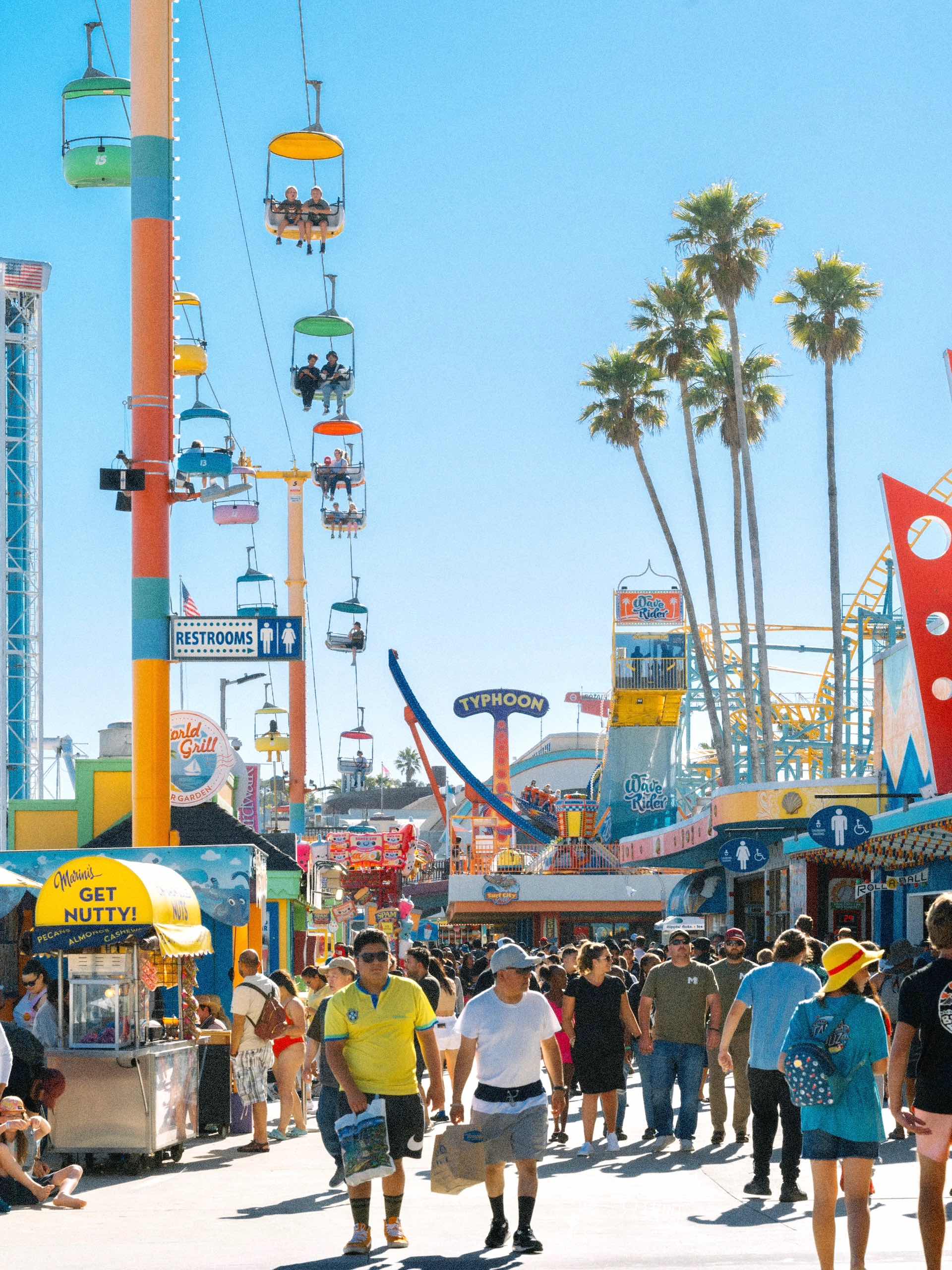 Macaron-colored Santa Cruz🎠 beachside amusement park in Cali