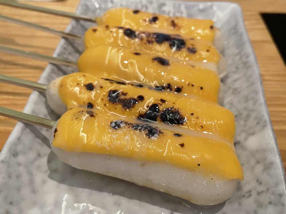 Recommendations for Korean-style live-marinated seafood restaurants.