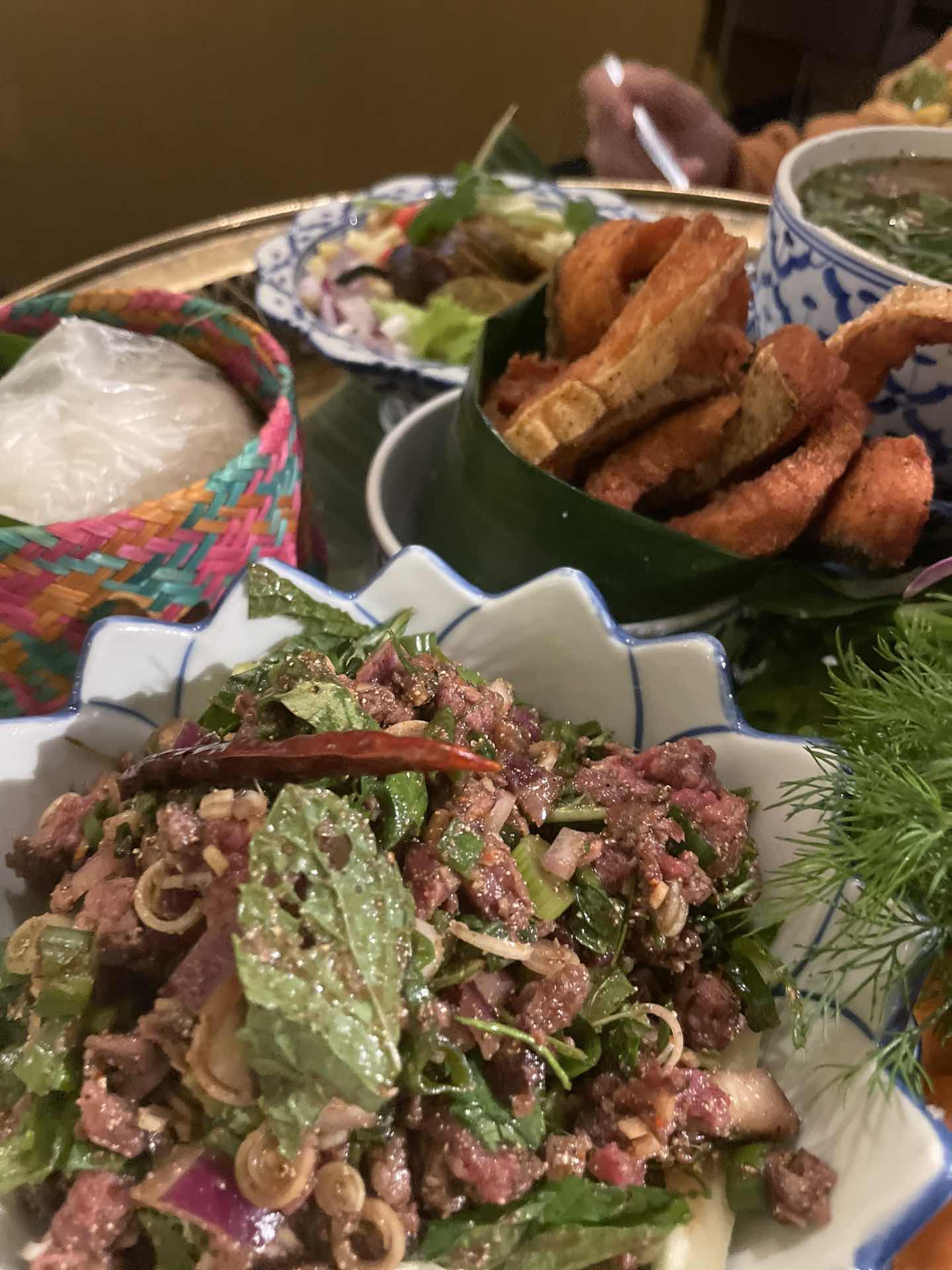 Lao table