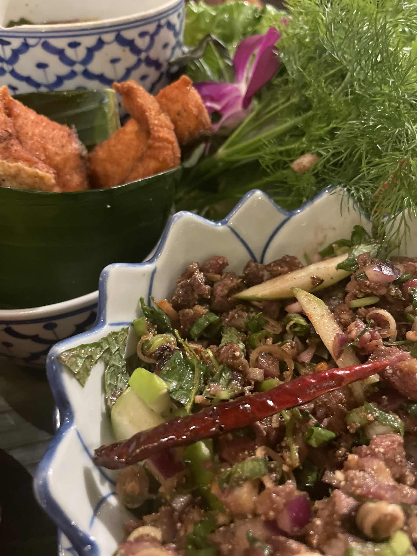 Lao table