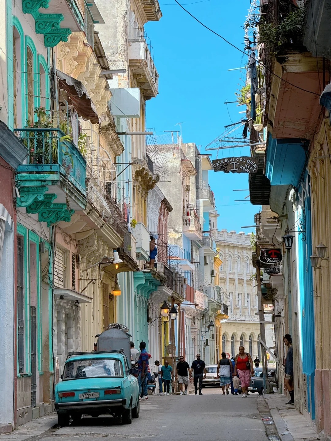 🇨🇺 The strong impact Cuba brings to us is filter-shattering. 🇨🇺