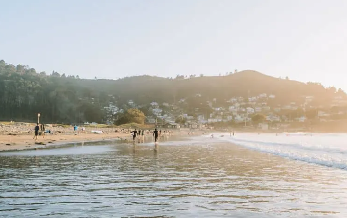 🏖️ Tips for Visiting Pacifica State Beach 🌊