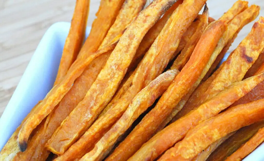 Healthy Homemade Dog Treats You Need To Make