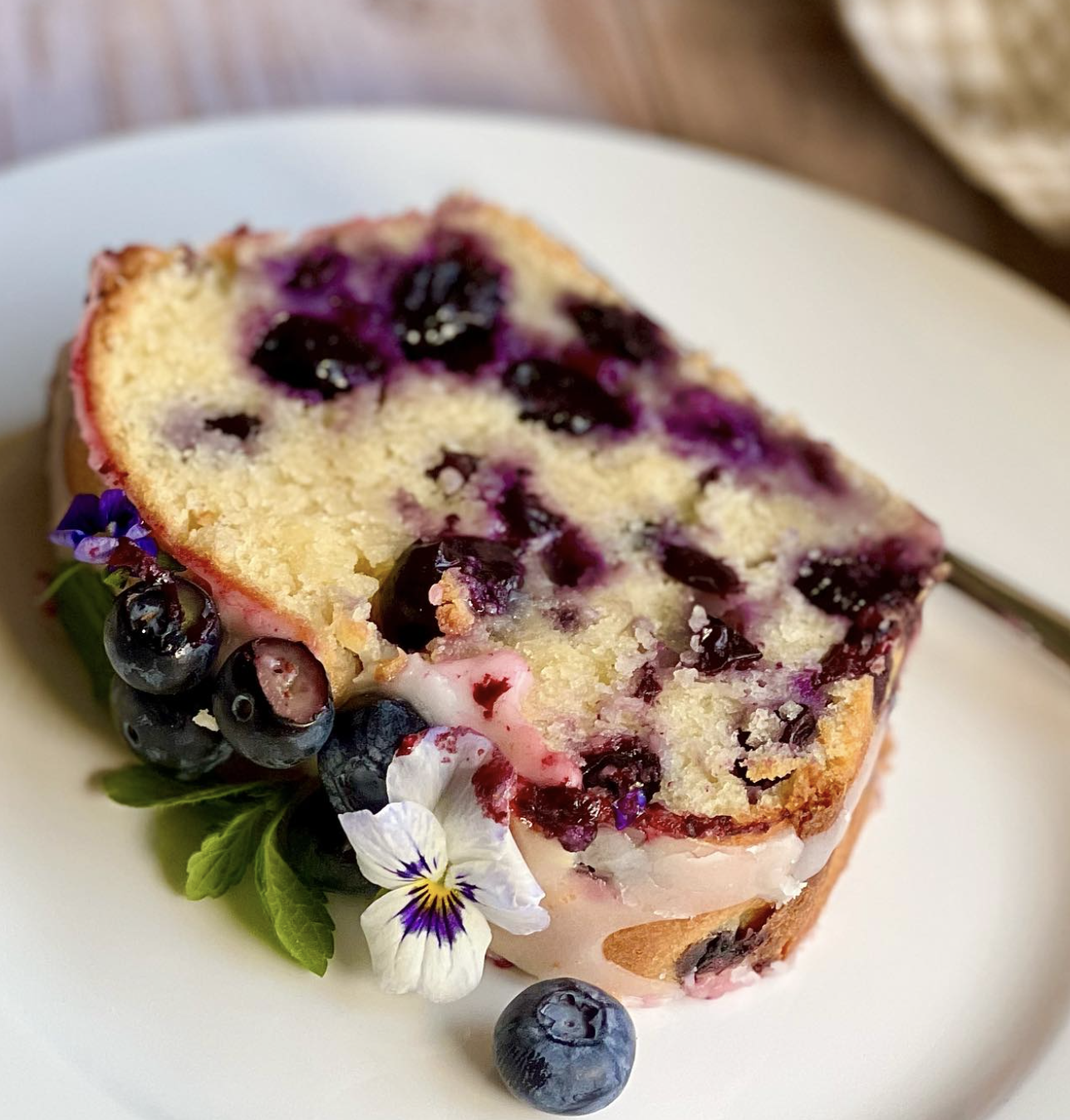 Berrylicious Blueberry Cake 🫐🍰

