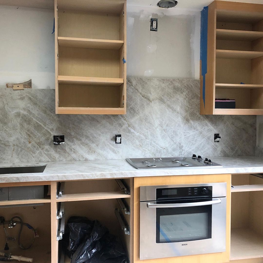 From Drab to Fab: A Tricorn Black Kitchen Cabinet Makeover Tale! 🖤✨