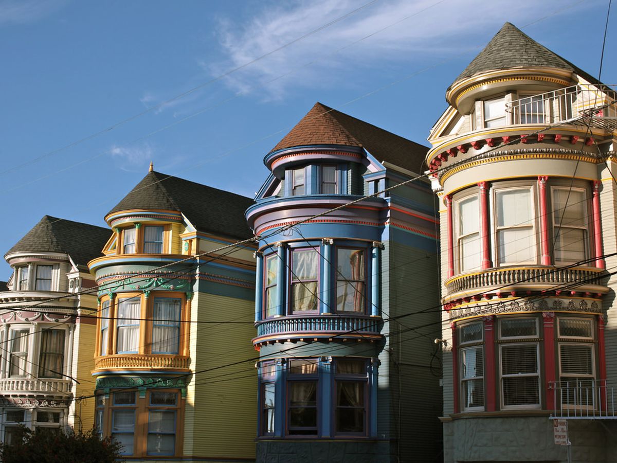The Victorians: Old-World Elegance Meets Modern Vibrancy