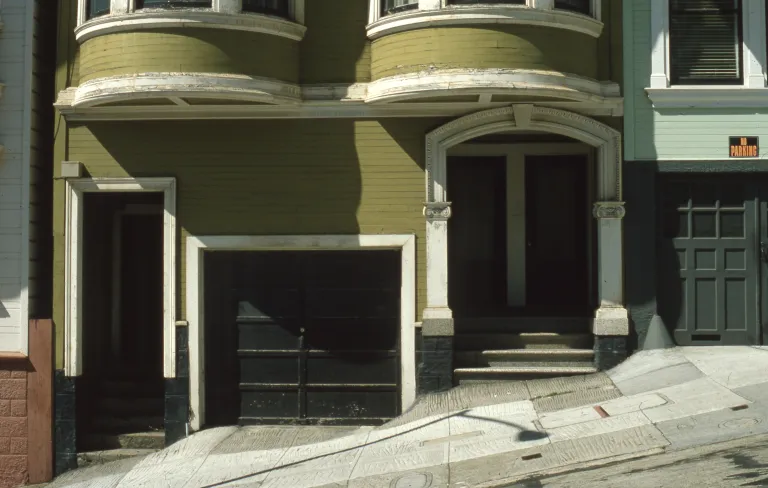The Victorians: Old-World Elegance Meets Modern Vibrancy