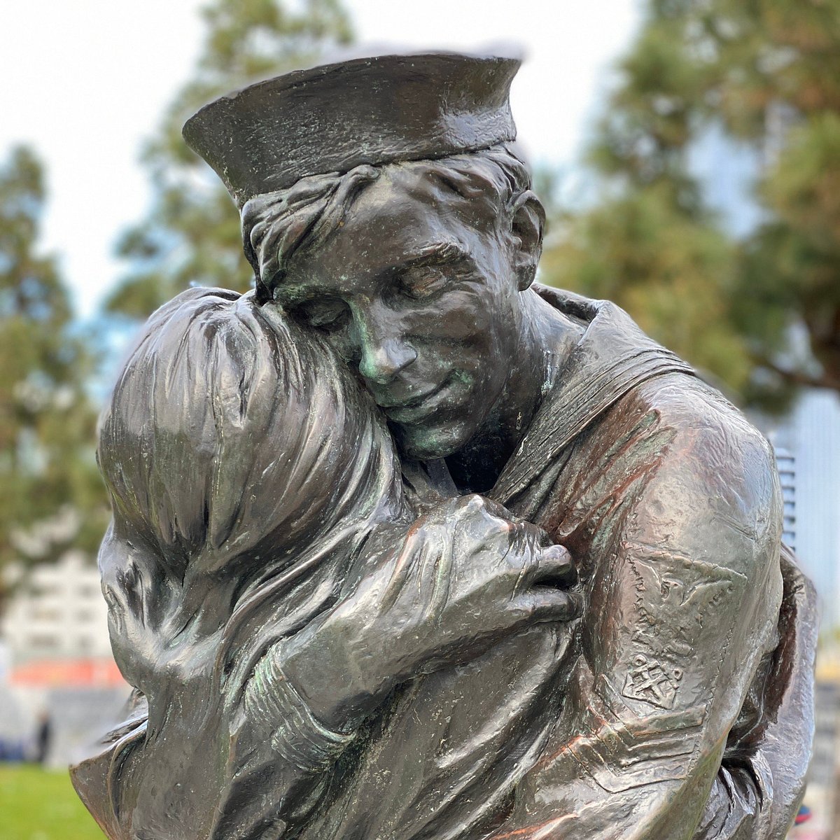 The Homecoming Statue in San Diego is worth a stop!