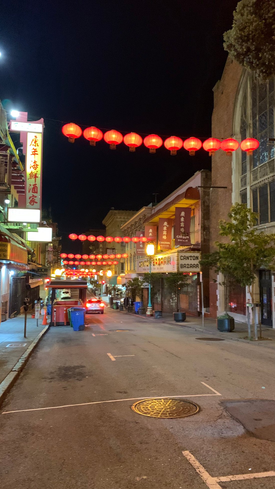 Take an Ultimate Night Tour with Sightseeing Shuttle in San Francisco