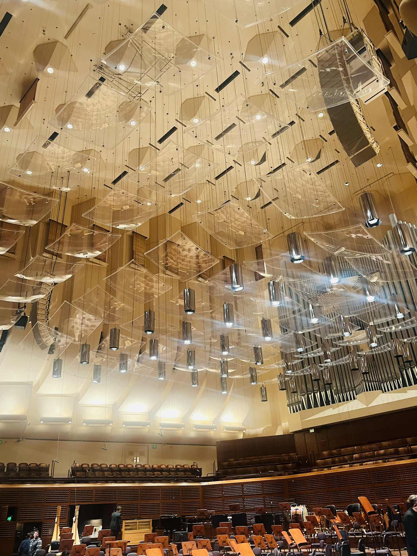 Van Zweden conducts Beethoven 5