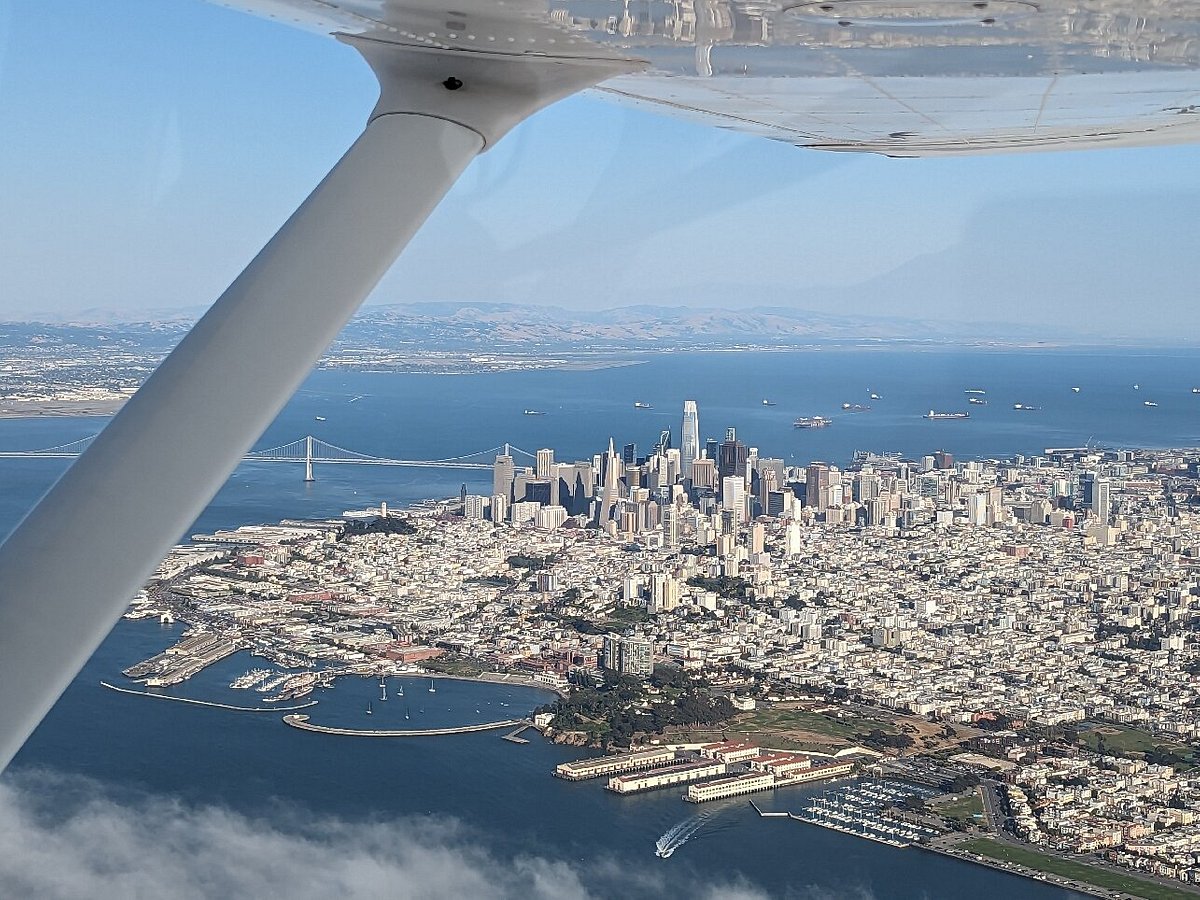 Once in a Lifetime Experience: Airplane San Francisco Sunset Flight Tour