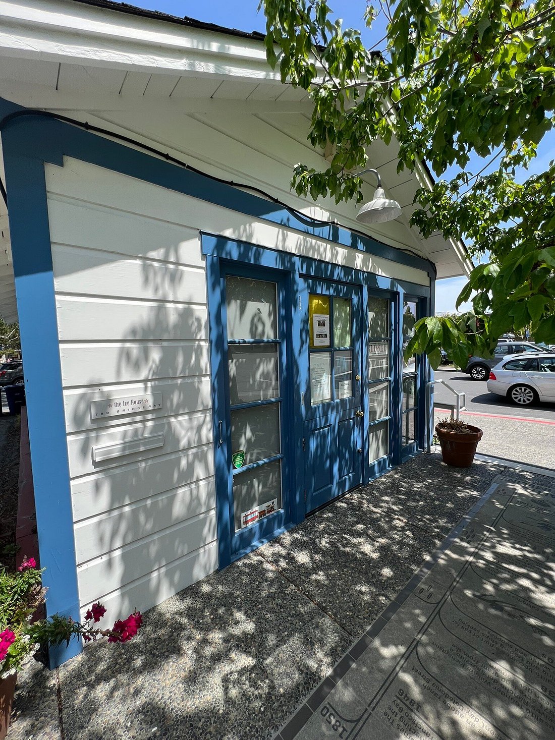 Sausalito Ice House Museum: explore historical displays and artifacts related to the city